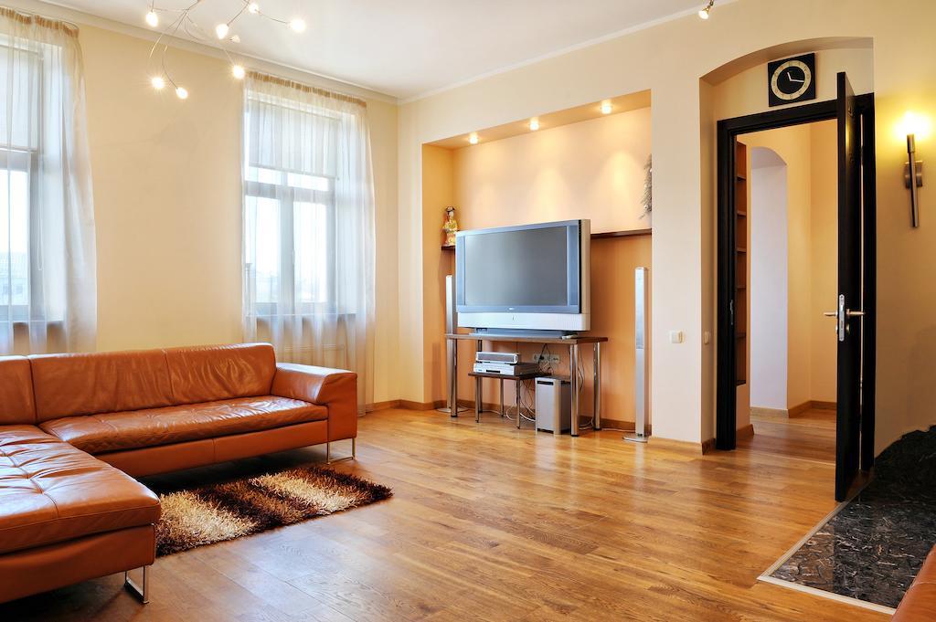 Raina Lux Apartment Рига Номер фото