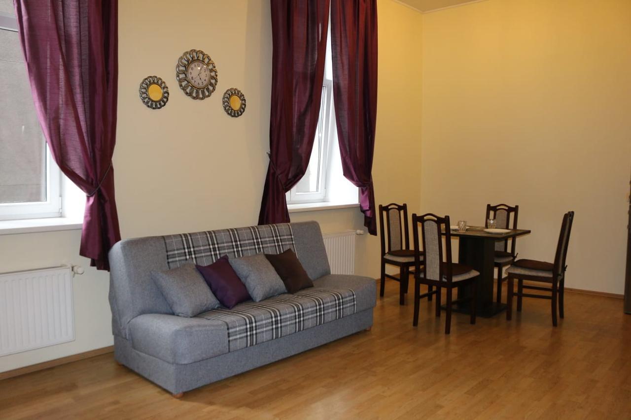 Raina Lux Apartment Рига Екстер'єр фото